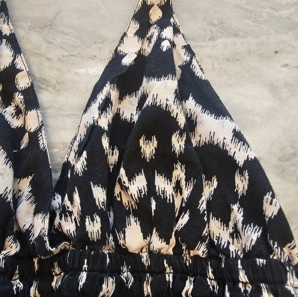 Xhilaration Black Beige Ikat Halter Romper – Size M Boho Festival Summer - Picture 2 of 11